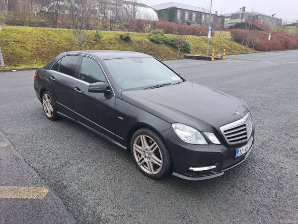 Mercedes-Benz E-Class Saloon, Diesel, 2012, Black
