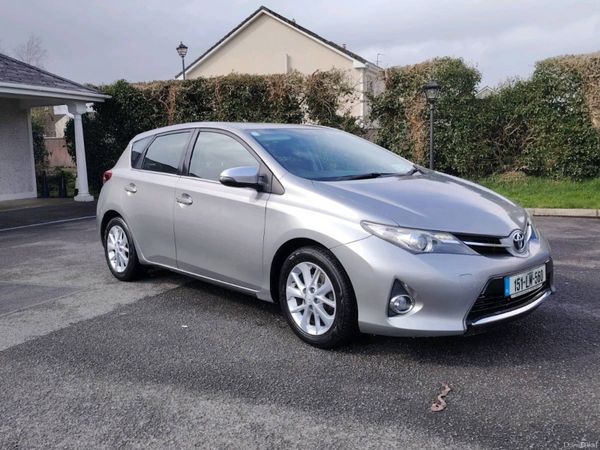 Toyota Auris Hatchback, Diesel, 2015, Grey