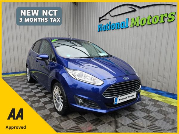 Ford Fiesta Hatchback, Petrol, 2015, Blue