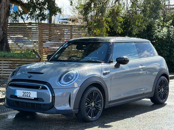 Mini Electric Hatchback, Electric, 2022, Grey