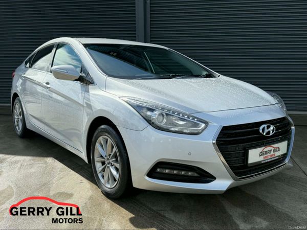 Hyundai i40 Saloon, Diesel, 2016, Silver