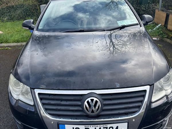 Volkswagen Passat Saloon, Diesel, 2010, Black