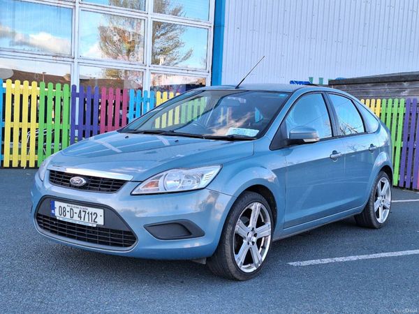 Ford Focus Hatchback, Petrol, 2008, Grey
