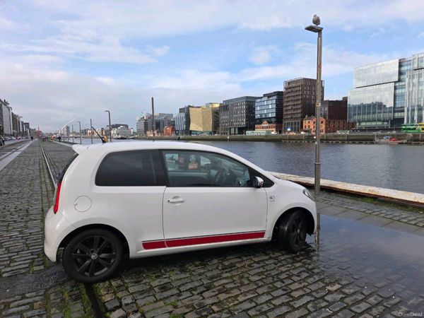 Skoda Citigo Hatchback, Petrol, 2014, White
