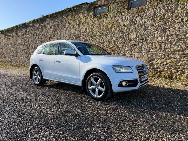 Audi Q5 SUV, Diesel, 2012, White