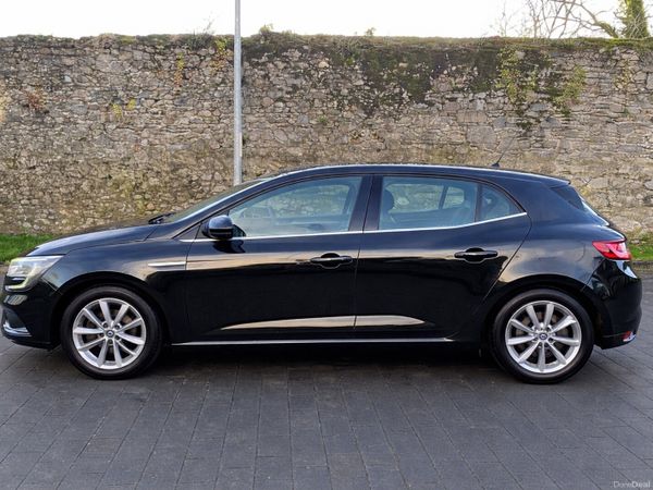 Renault Megane Hatchback, Diesel, 2017, Black
