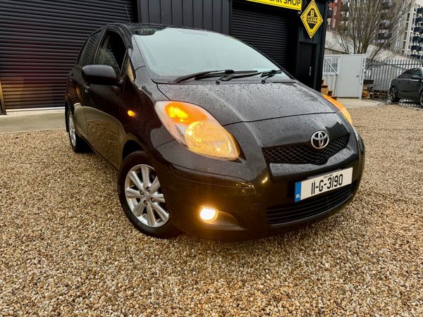Toyota Yaris Hatchback, Diesel, 2011, Black