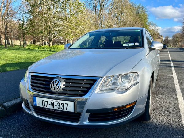 Volkswagen Passat Saloon, Petrol, 2007, Silver