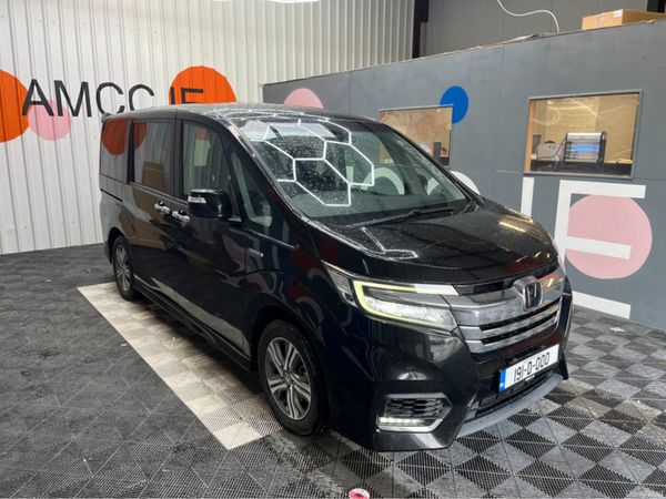Honda Stepwagon MPV, Petrol Hybrid, 2019, Black
