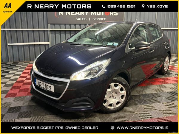 Peugeot 208 Hatchback, Petrol, 2016, Blue