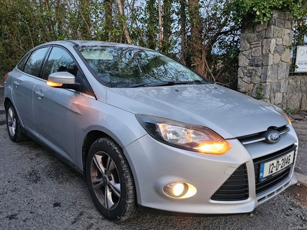 Ford Focus Saloon, Diesel, 2012, Silver