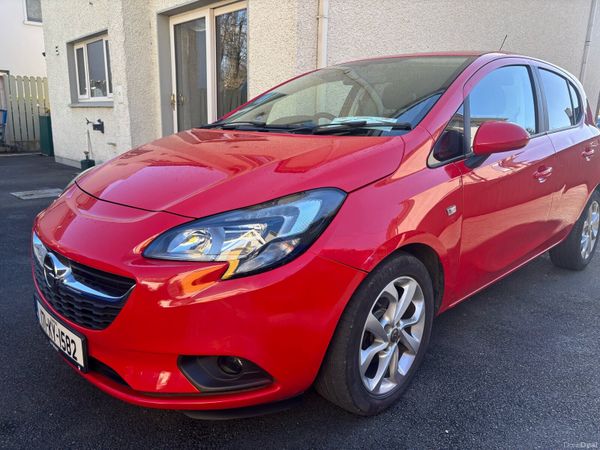 Opel Corsa Hatchback, Petrol, 2017, Red