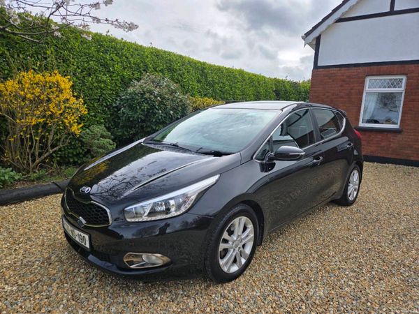Kia Ceed Hatchback, Diesel, 2013, Black