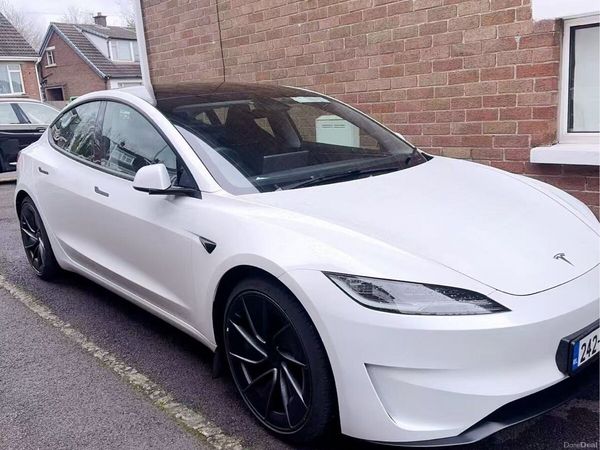 Tesla Model 3 Saloon, Electric, 2024, White