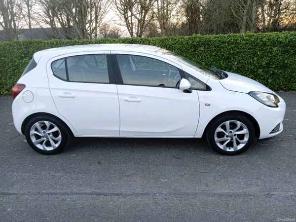 Opel Corsa Hatchback, Petrol, 2015, White