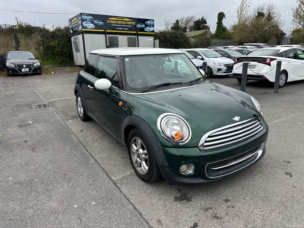Mini Cooper Hatchback, Petrol, 2013, Green