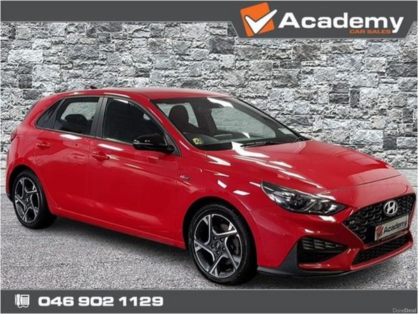 Hyundai i30 Hatchback, Petrol, 2022, Red