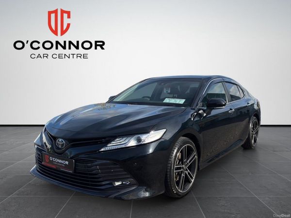 Toyota Camry Saloon, Petrol Hybrid, 2020, Black