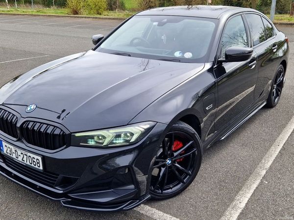 BMW 3-Series Saloon, Petrol Plug-in Hybrid, 2023, Black