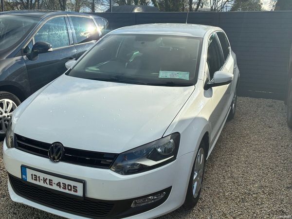 Volkswagen Polo Hatchback, Petrol, 2013, White