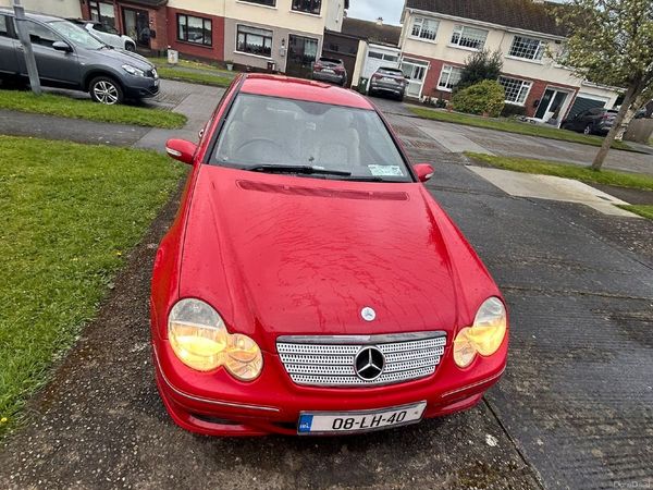 Mercedes-Benz C-Class Coupe, Petrol, 2008, Red