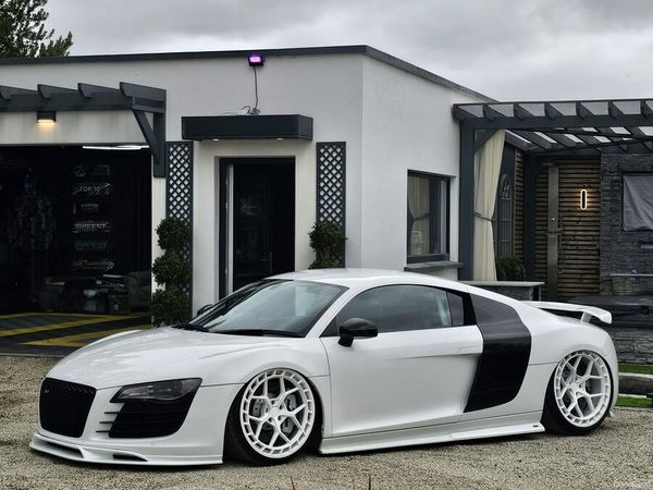 Audi R8 Coupe, Petrol, 2008, Grey