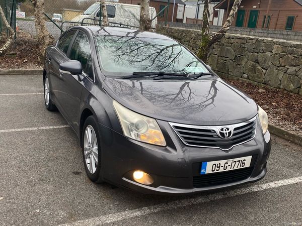 Toyota Avensis Saloon, Diesel, 2009, Grey
