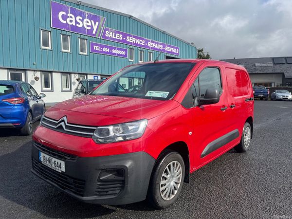 Citroen Berlingo Van, Diesel, 2019, Red