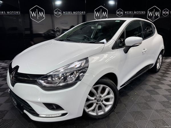 Renault Clio Hatchback, Petrol, 2017, White