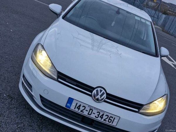 Volkswagen Golf Hatchback, Petrol, 2014, White