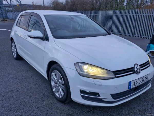 Volkswagen Golf Hatchback, Petrol, 2014, White
