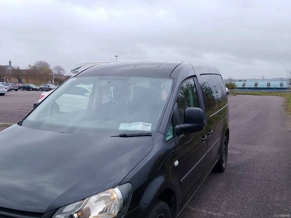 Volkswagen Caddy Maxi Life MPV, Diesel, 2012, Black
