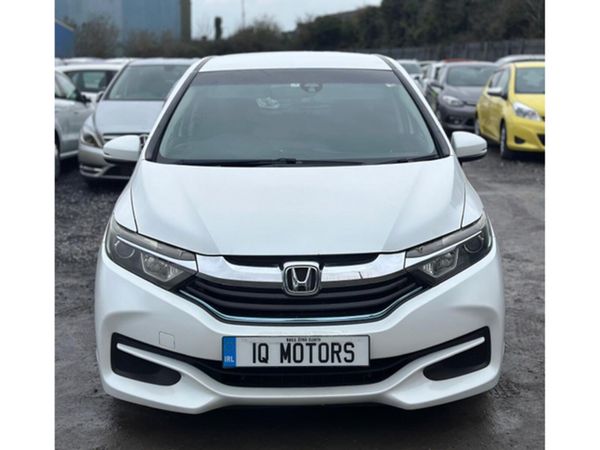 Honda Shuttle Hatchback, Petrol Hybrid, 2017, White