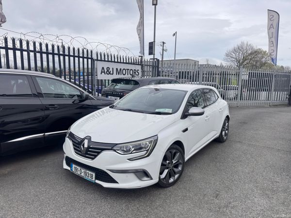 Renault Megane Hatchback, Diesel, 2019, White