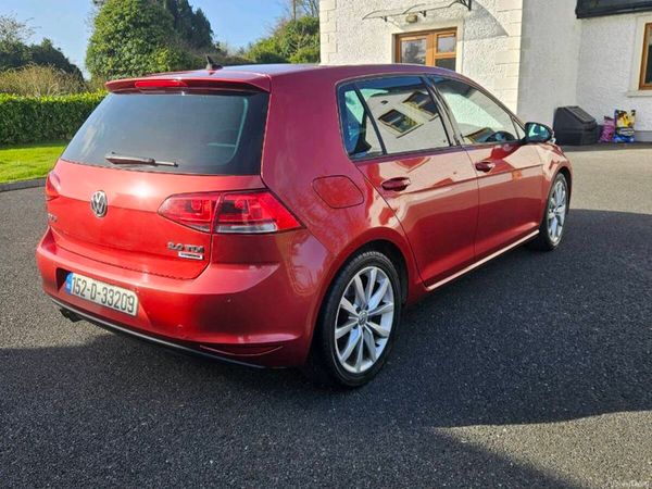 Volkswagen Golf Hatchback, Diesel, 2015, Red