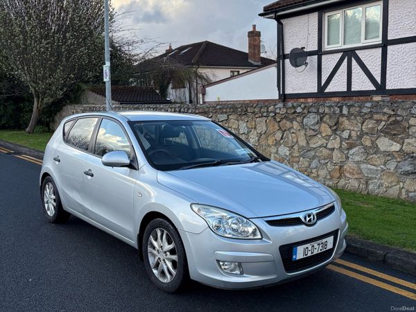 Hyundai i30 Hatchback, Petrol, 2010, Silver