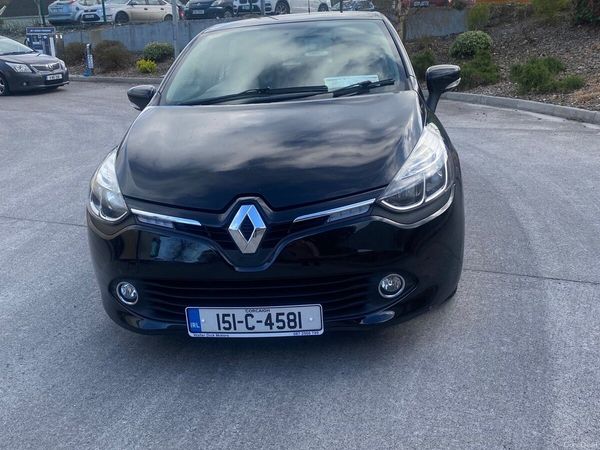 Renault Clio Hatchback, Petrol, 2015, Black
