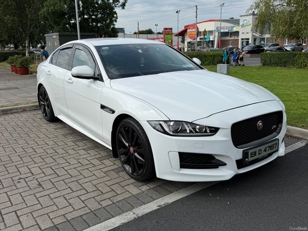 Jaguar XE Saloon, Diesel, 2019, White