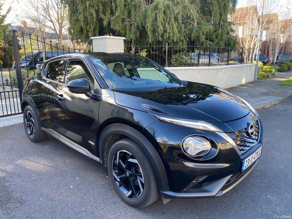 Nissan Juke SUV, Petrol Hybrid, 2023, Black