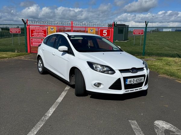 Ford Focus Hatchback, Diesel, 2014, White