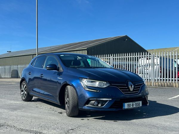 Renault Megane Hatchback, Diesel, 2019, Blue