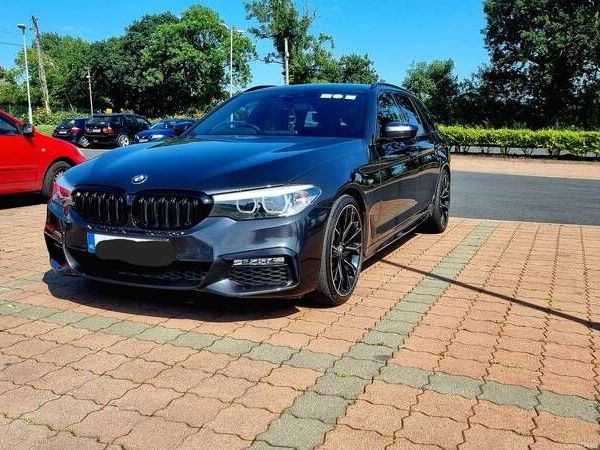 BMW 5-Series Estate, Diesel, 2018, Grey