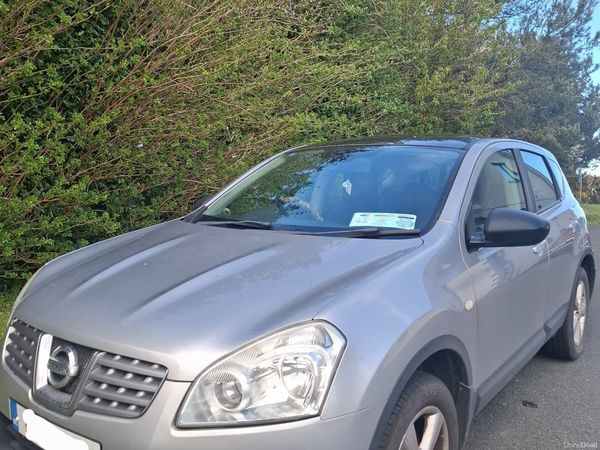 Nissan Qashqai Hatchback, Diesel, 2010, Silver
