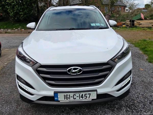 Hyundai Tucson SUV, Diesel, 2016, White