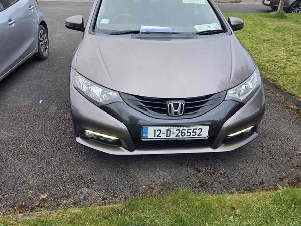Honda Civic Hatchback, Diesel, 2012, Beige