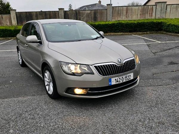 Nissan Qashqai Hatchback, Diesel, 2014, Black