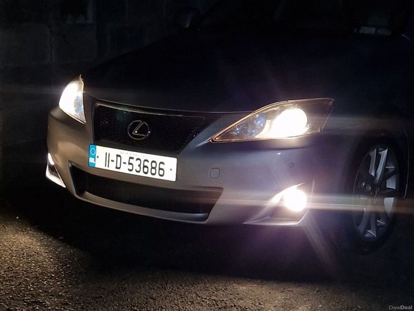 Lexus IS Saloon, Diesel, 2011, Silver