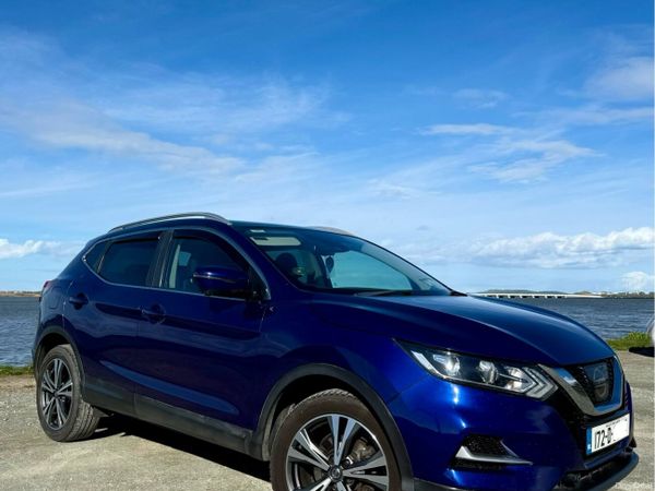 Nissan Qashqai SUV, Petrol, 2017, Blue