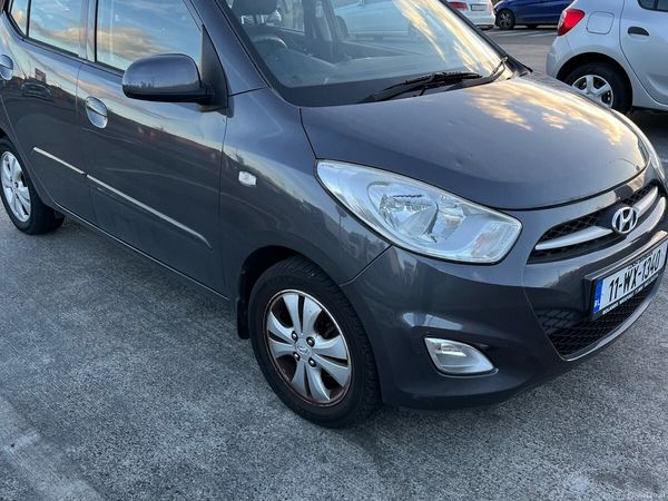 Hyundai i10 Hatchback, Petrol, 2011, Grey