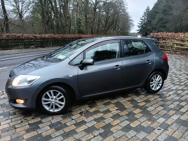 Toyota Auris Hatchback, Petrol, 2009, Grey